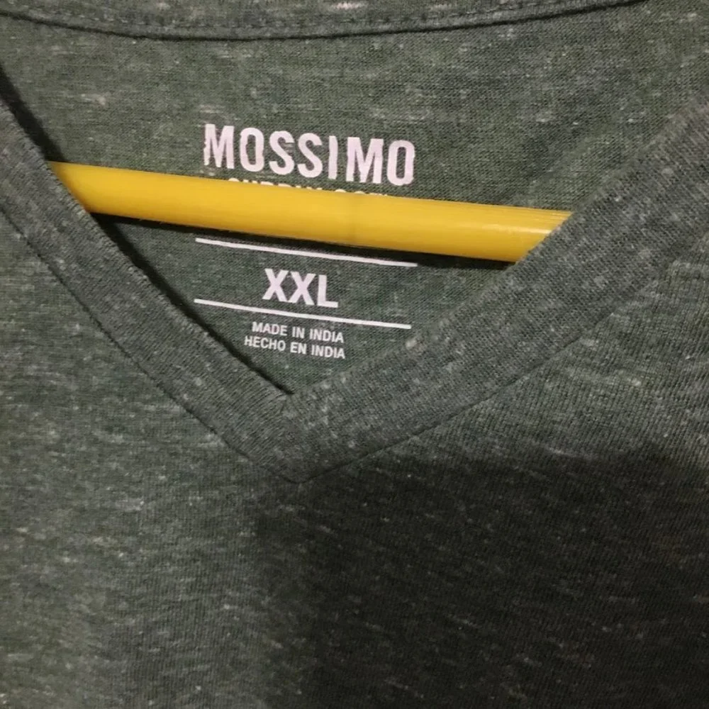 Heather green Mossimo XXL V neck Tee - Picture 2 of 3